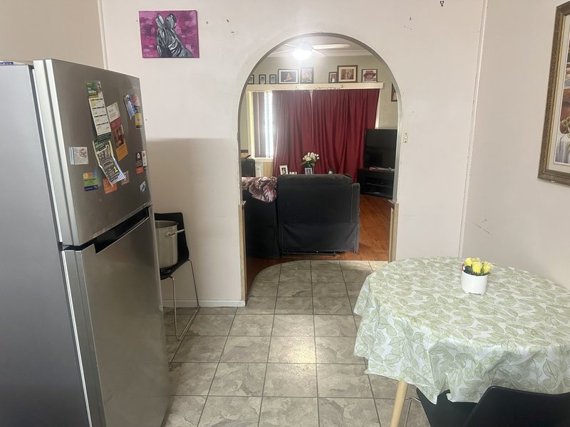 Photo - 8 Downer Avenue, Moree NSW 2400 - Image 8