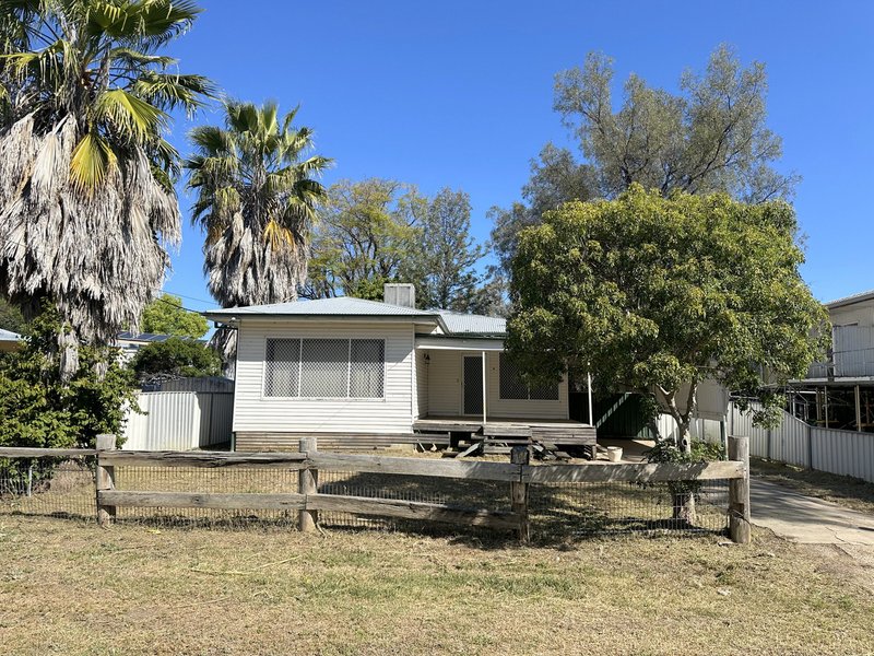 8 Drummond Street, Moree NSW 2400