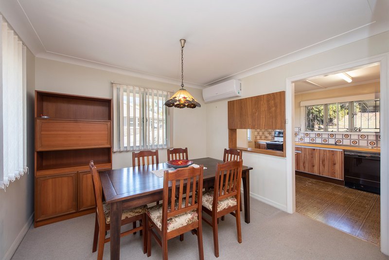 Photo - 8 Drury Lane, Mount Gravatt East QLD 4122 - Image 4