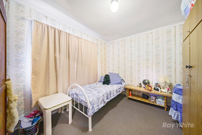 Photo - 8 Dryade Street, Regents Park QLD 4118 - Image 8