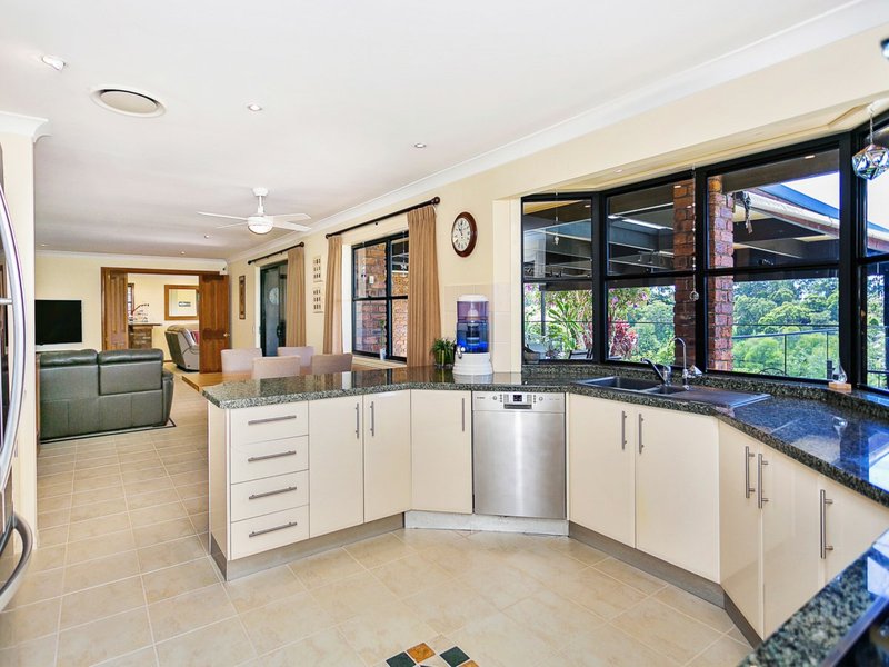 Photo - 8 Duchess Court, Tallai QLD 4213 - Image 8