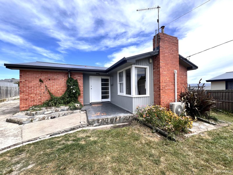 8 Duke Avenue, George Town TAS 7253