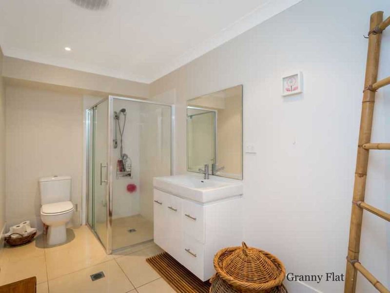 Photo - 8 Duke Ct , Tallai QLD 4213 - Image 22