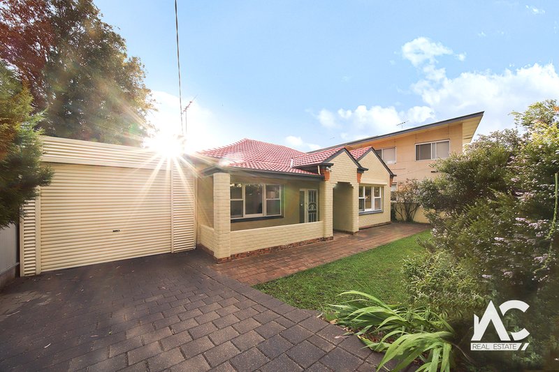 Photo - 8 Dunbar Avenue, Lower Mitcham SA 5062 - Image 24