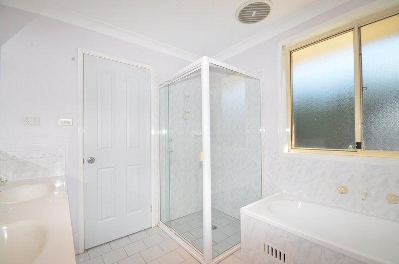 Photo - 8 Duncraig Drive, Kellyville NSW 2155 - Image 17
