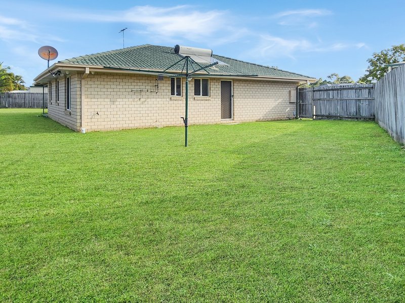 Photo - 8 Dundas Close, Caboolture QLD 4510 - Image 11