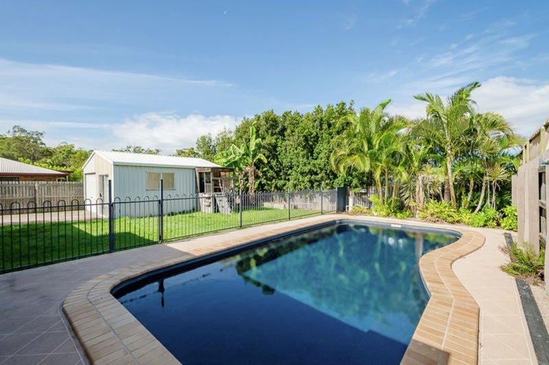 Photo - 8 Dunstall Street, Clinton QLD 4680 - Image 3