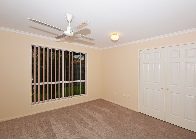 Photo - 8 Durham Court, Kawungan QLD 4655 - Image 13