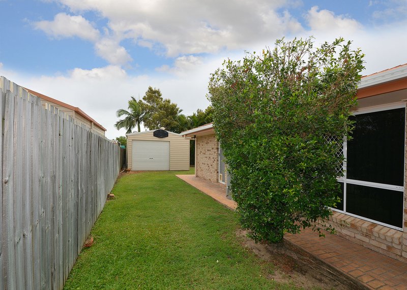 Photo - 8 Durham Court, Kawungan QLD 4655 - Image 23