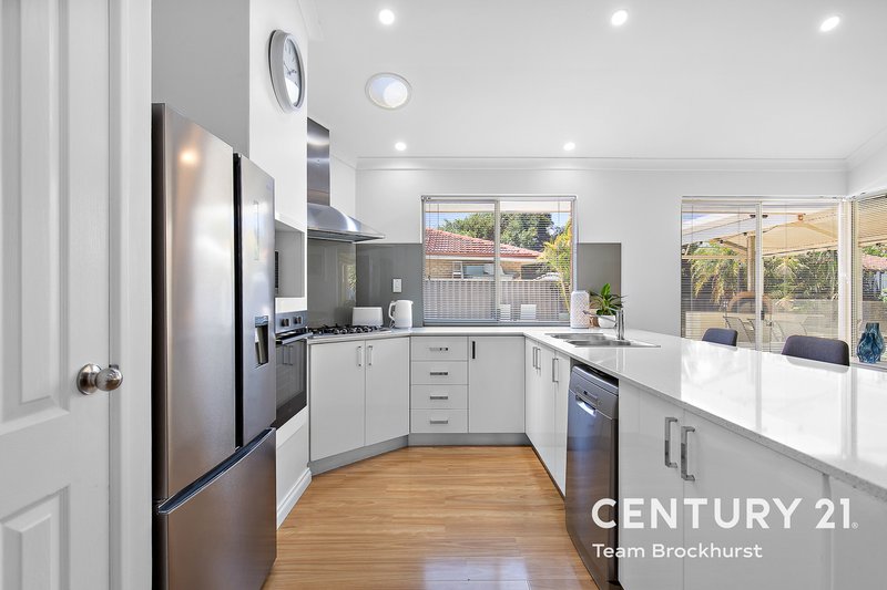 Photo - 8 Durness Place, Canning Vale WA 6155 - Image 2