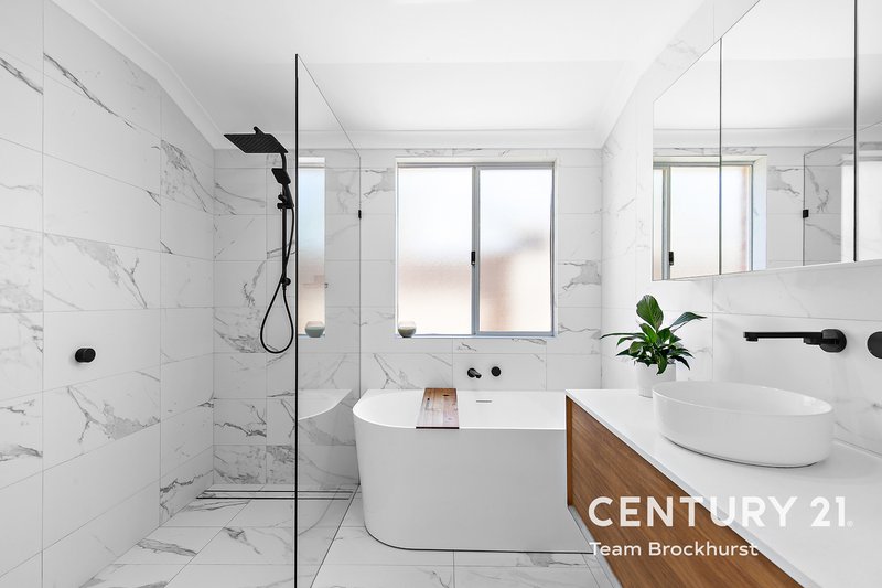 Photo - 8 Durness Place, Canning Vale WA 6155 - Image 3