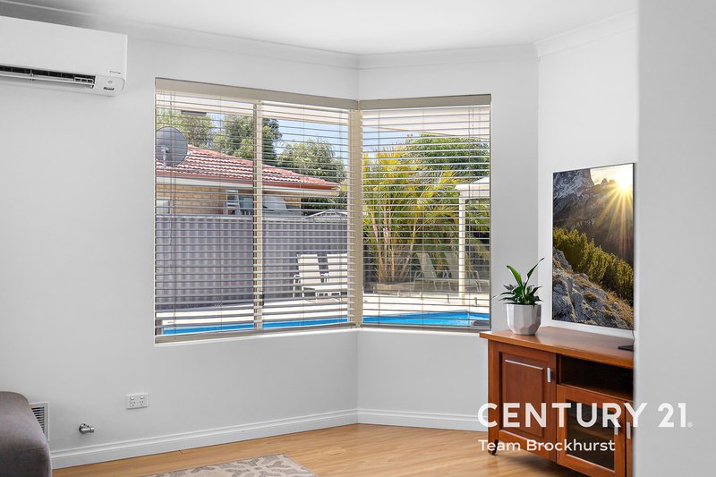 Photo - 8 Durness Place, Canning Vale WA 6155 - Image 9