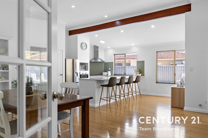 Photo - 8 Durness Place, Canning Vale WA 6155 - Image 17