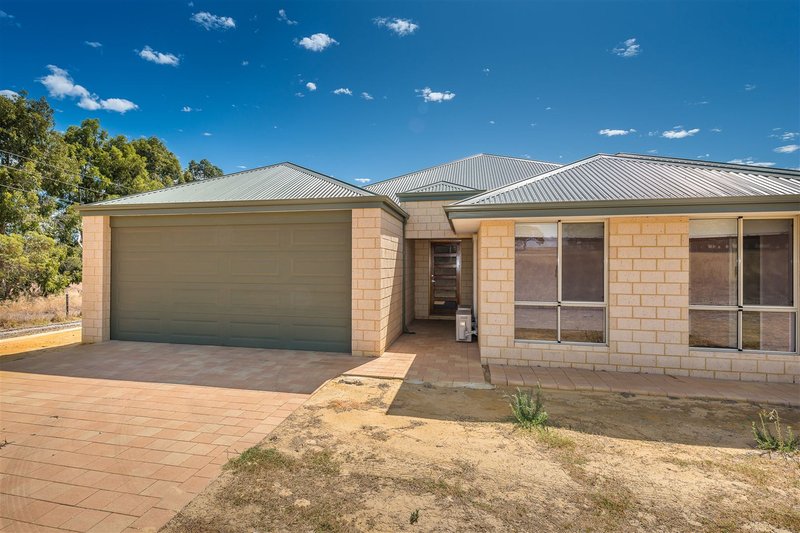 8 Durrol Grove, Gingin WA 6503