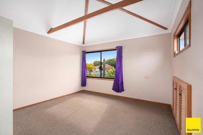 Photo - 8 Dutton Parade, Guyra NSW 2365 - Image 9