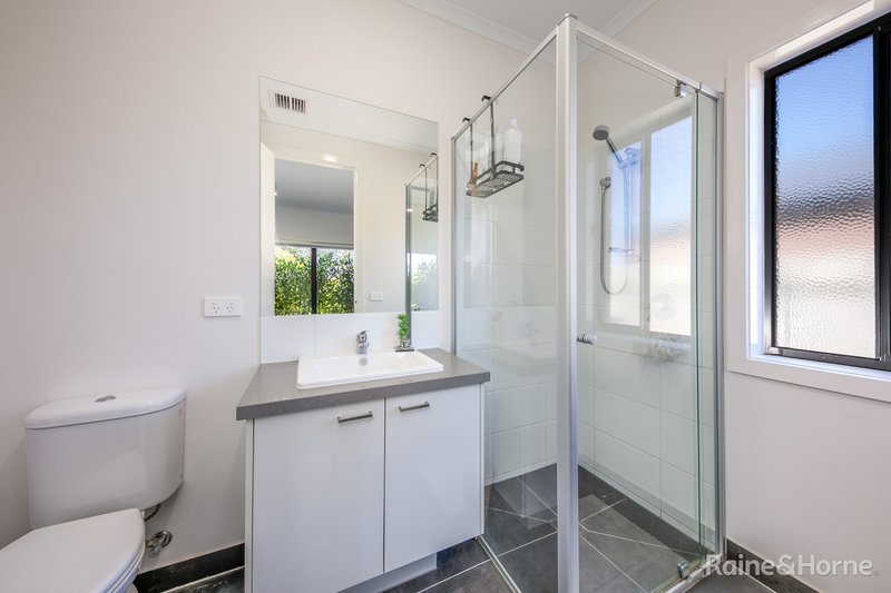 Photo - 8 Eagle Ridge, Gisborne VIC 3437 - Image 7