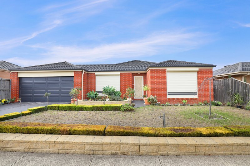 8 Eagle Way, Deer Park VIC 3023