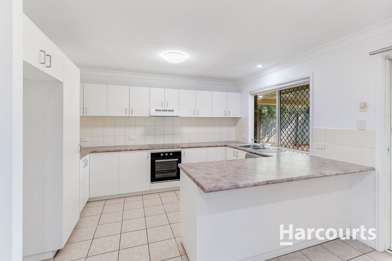 Photo - 8 Earls Court, Calamvale QLD 4116 - Image 6