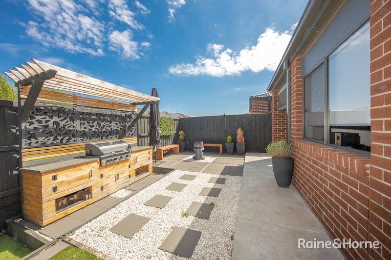 Photo - 8 Easy Street, Diggers Rest VIC 3427 - Image 11