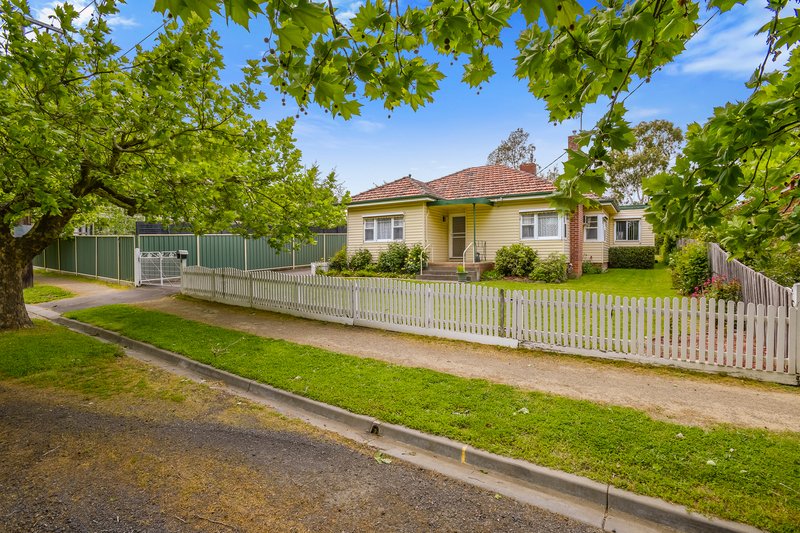 8 Ebden Street, Kyneton VIC 3444