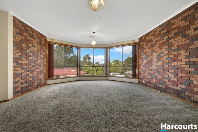 Photo - 8 Eden Crescent, Leongatha VIC 3953 - Image 10