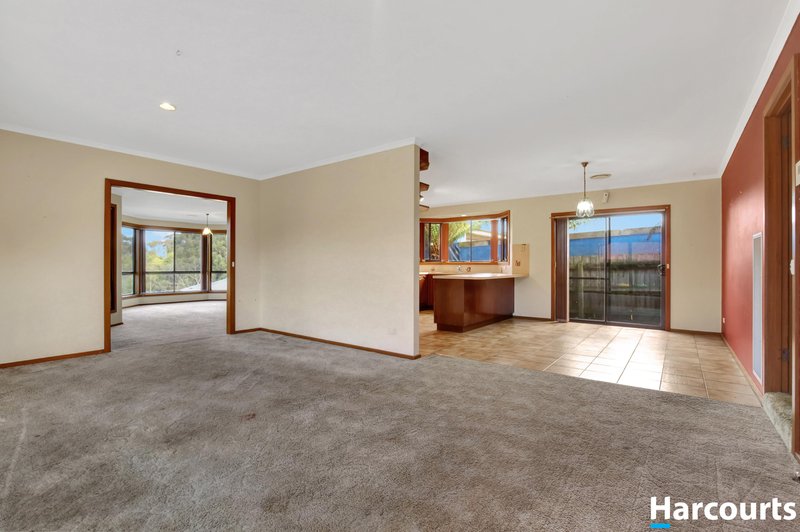 Photo - 8 Eden Crescent, Leongatha VIC 3953 - Image 12