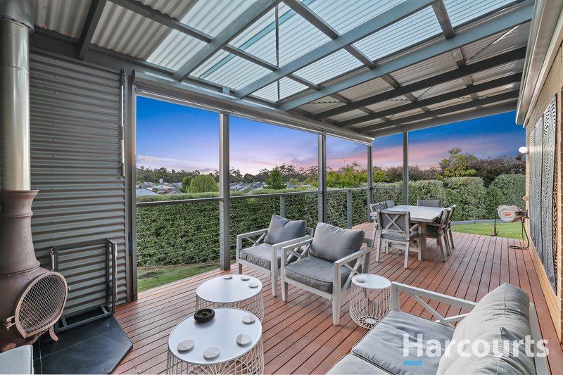 Photo - 8 Eden Place, Drouin VIC 3818 - Image 3