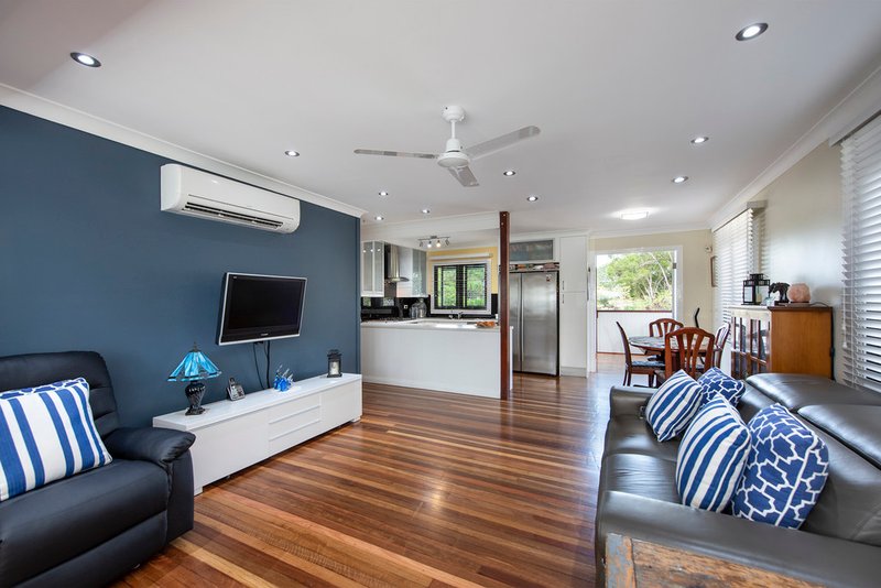 Photo - 8 Edward Street, Woodridge QLD 4114 - Image 8