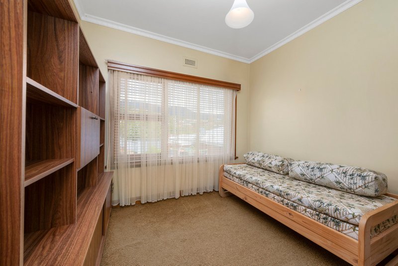 Photo - 8 Eleventh Avenue, West Moonah TAS 7009 - Image 9