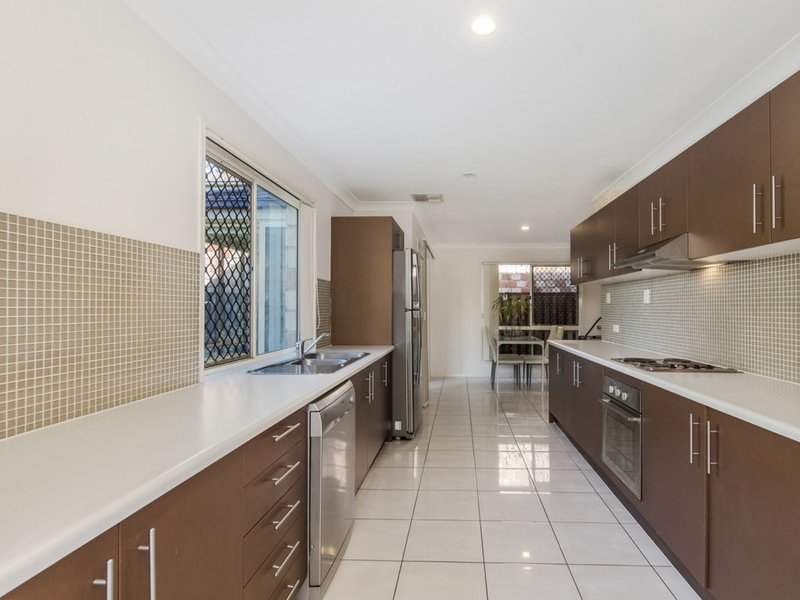 Photo - 8 Eliena Way, Upper Coomera QLD 4209 - Image 8