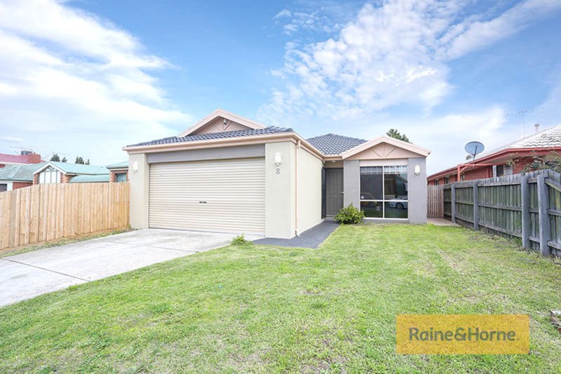 8 Emerson Court, Roxburgh Park VIC 3064