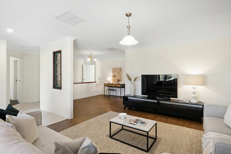 Photo - 8 Engleswood Arcade, Canning Vale WA 6155 - Image 7
