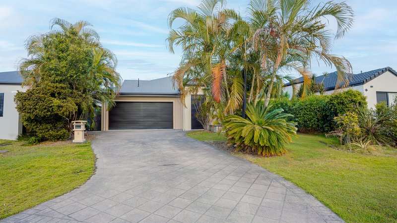 8 Entry Drive, Merrimac QLD 4226