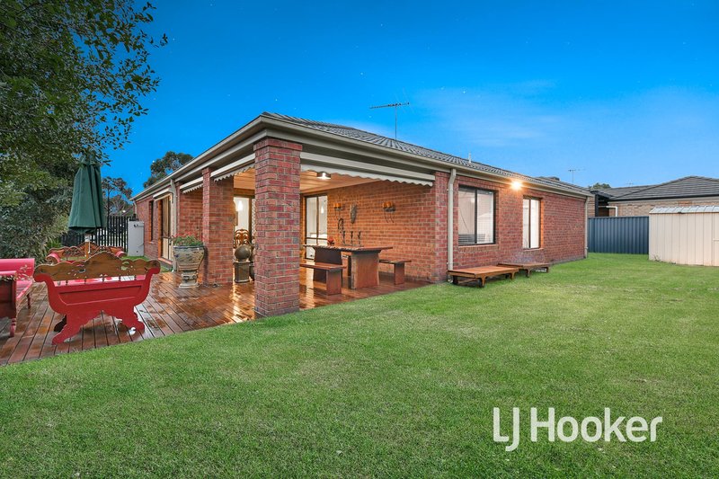 Photo - 8 Eskdale Court, Pakenham VIC 3810 - Image 20