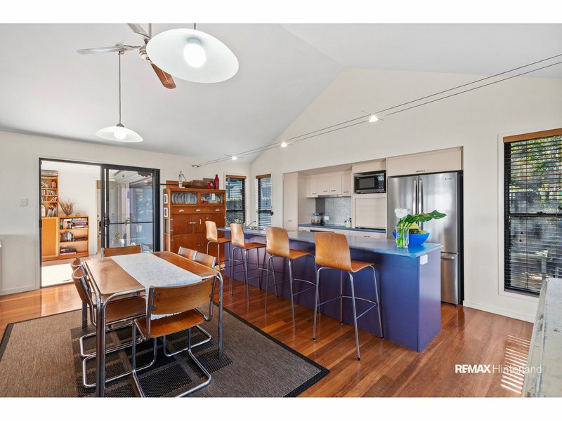 Photo - 8 Esmaurel Close, Mapleton QLD 4560 - Image 15