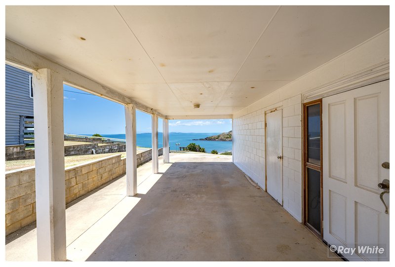 Photo - 8 Esplanade , Cooee Bay QLD 4703 - Image 7