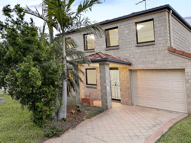 Photo - 8 Estate Place, Holland Park West QLD 4121 - Image 3