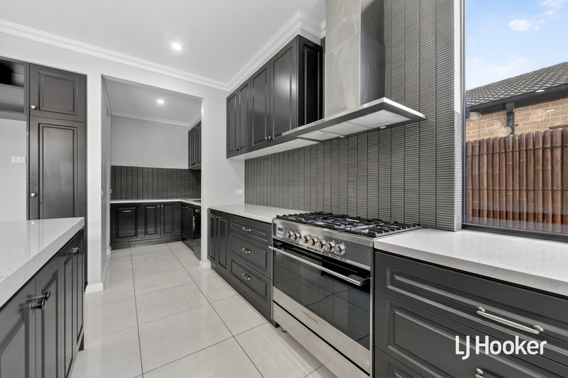 Photo - 8 Eugene Street, Tarneit VIC 3029 - Image 6