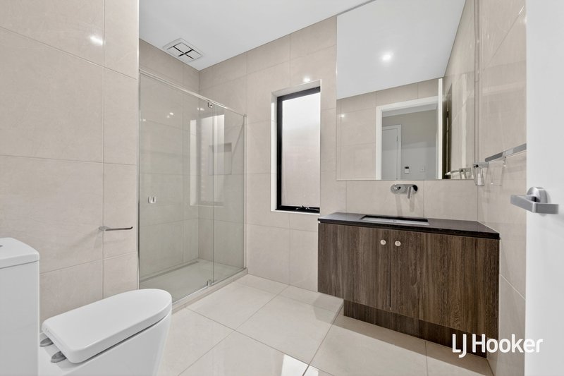 Photo - 8 Eugene Street, Tarneit VIC 3029 - Image 13