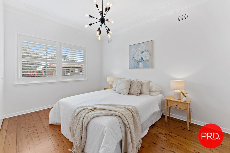 Photo - 8 Eulabah Avenue, Earlwood NSW 2206 - Image 6