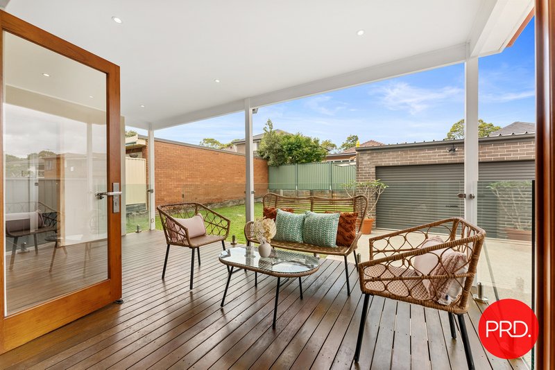 Photo - 8 Eulabah Avenue, Earlwood NSW 2206 - Image 10