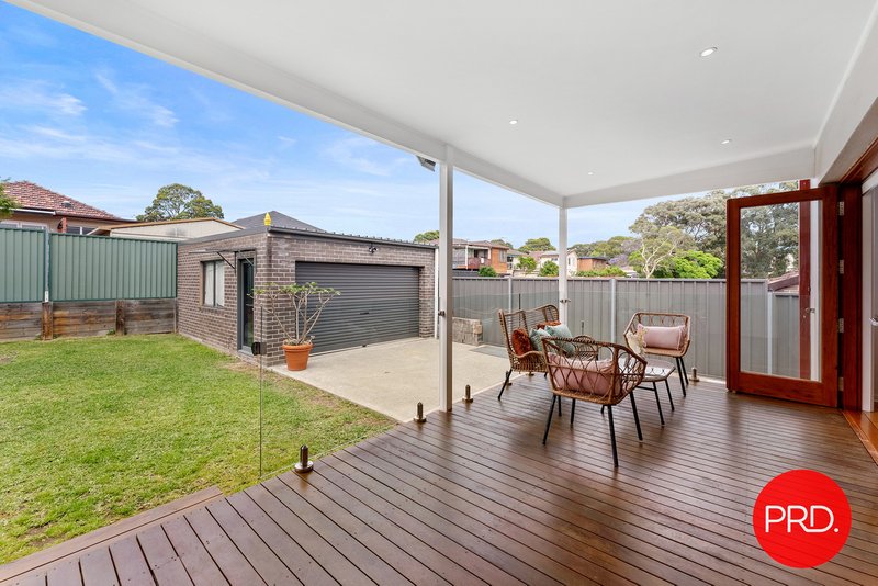 Photo - 8 Eulabah Avenue, Earlwood NSW 2206 - Image 11