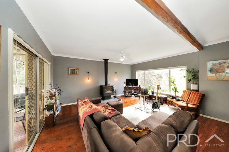 Photo - 8 Eurabbie Street, Batlow NSW 2730 - Image 2