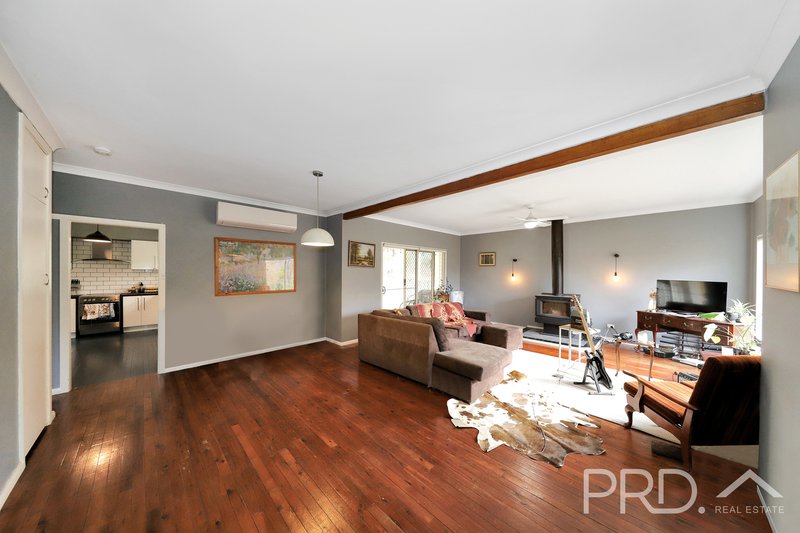 Photo - 8 Eurabbie Street, Batlow NSW 2730 - Image 3