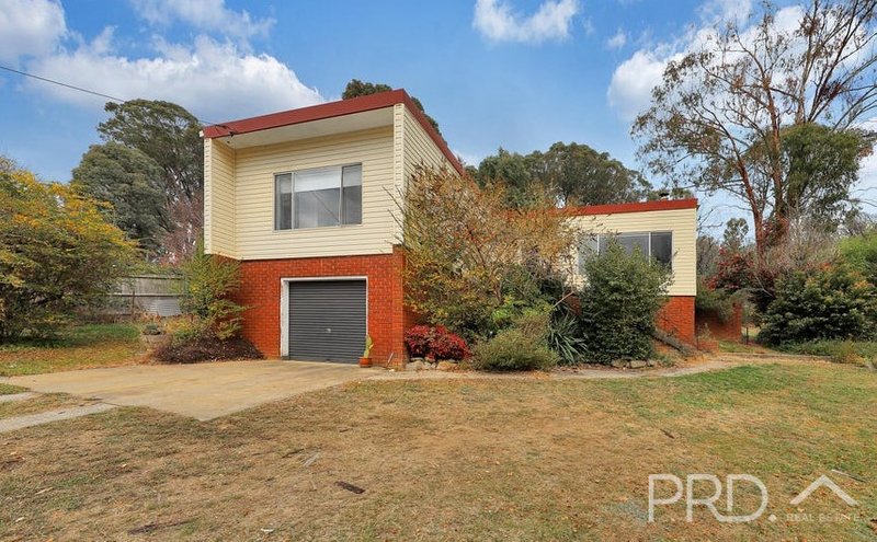 Photo - 8 Eurabbie Street, Batlow NSW 2730 - Image 13