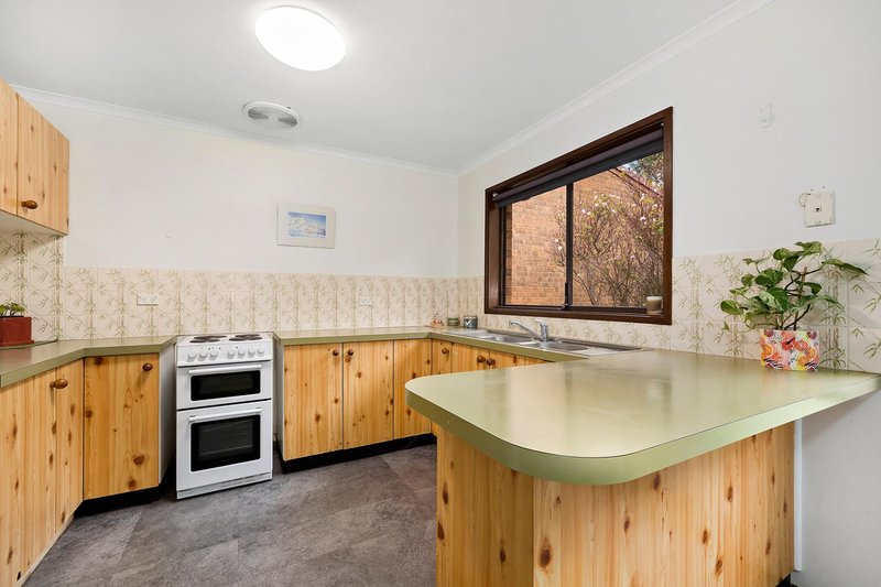 Photo - 8 Evergood Close, Weston ACT 2611 - Image 4