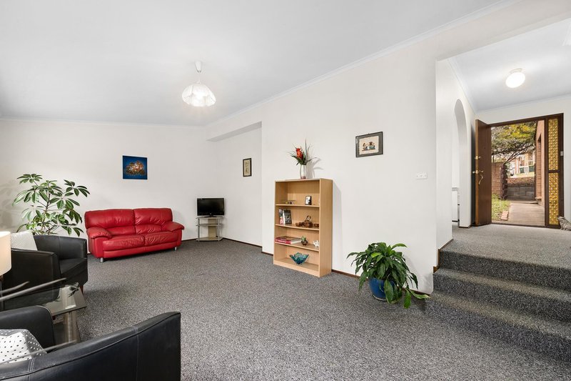 Photo - 8 Evergood Close, Weston ACT 2611 - Image 6