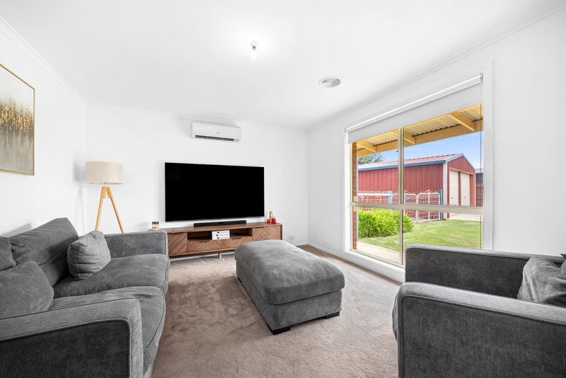 Photo - 8 Evergreen Court, Lara VIC 3212 - Image 3