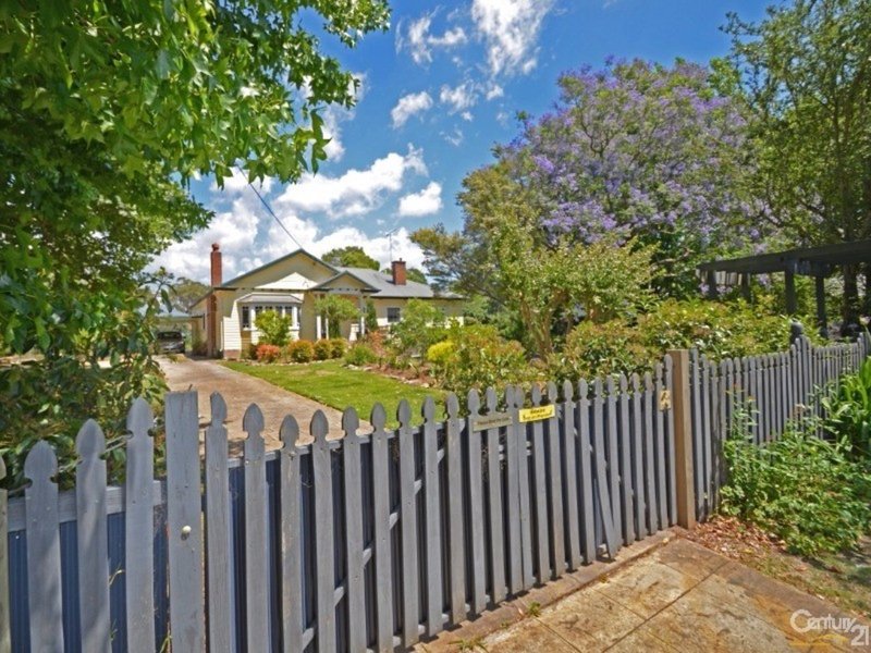 8 Everton Road , Faulconbridge NSW 2776