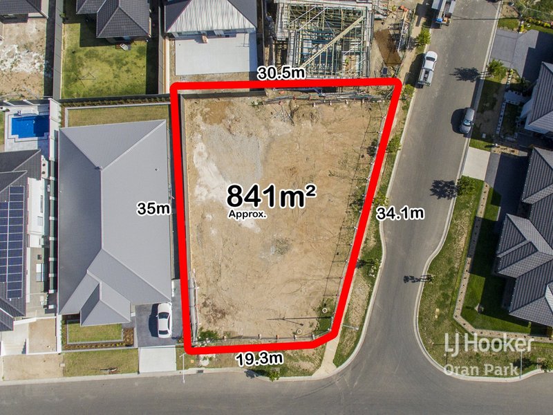 8 Ewing Loop, Oran Park NSW 2570